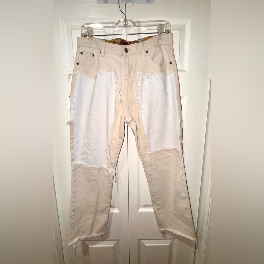 POL patchwork cream/tan jeans. Size Large. EUC